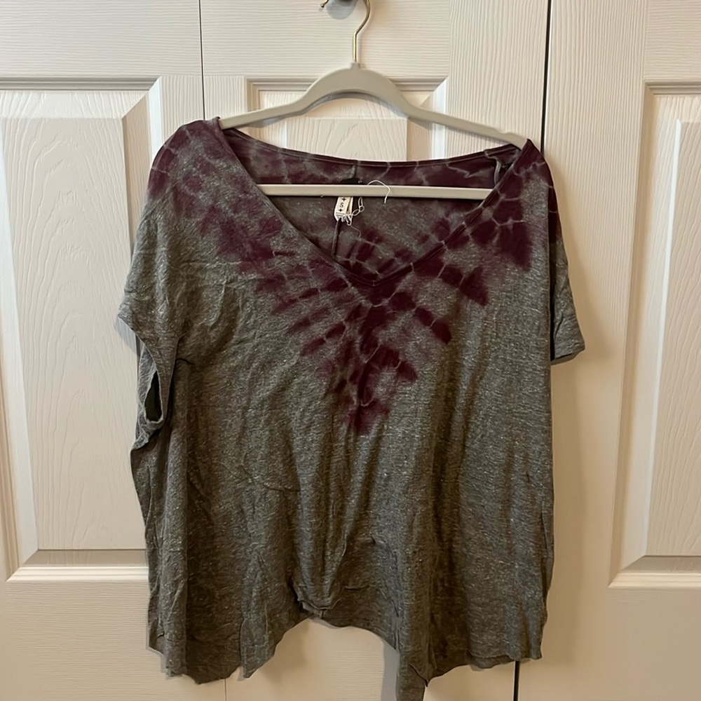 Free people tye dye dolman style shirt. Size s.